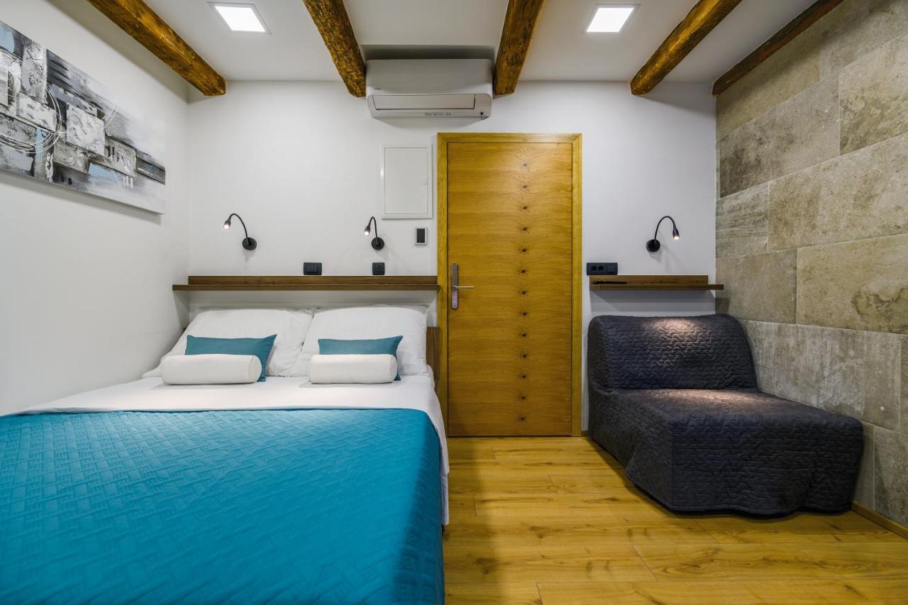 Urban Apartments With Sauna Zadar Buitenkant foto